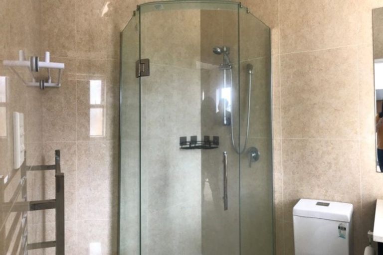 Photo of property in 42 Castlederg Drive, Flat Bush, Auckland, 2019