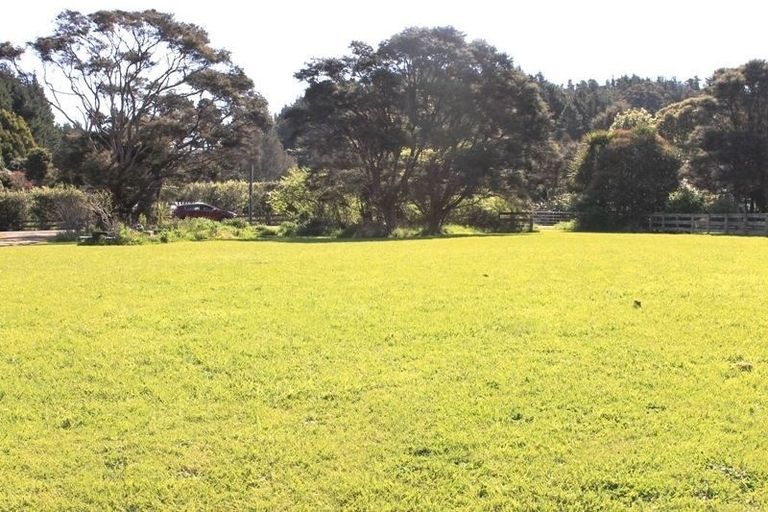 Photo of property in 1100 Hauraki Road, Coromandel, 3506