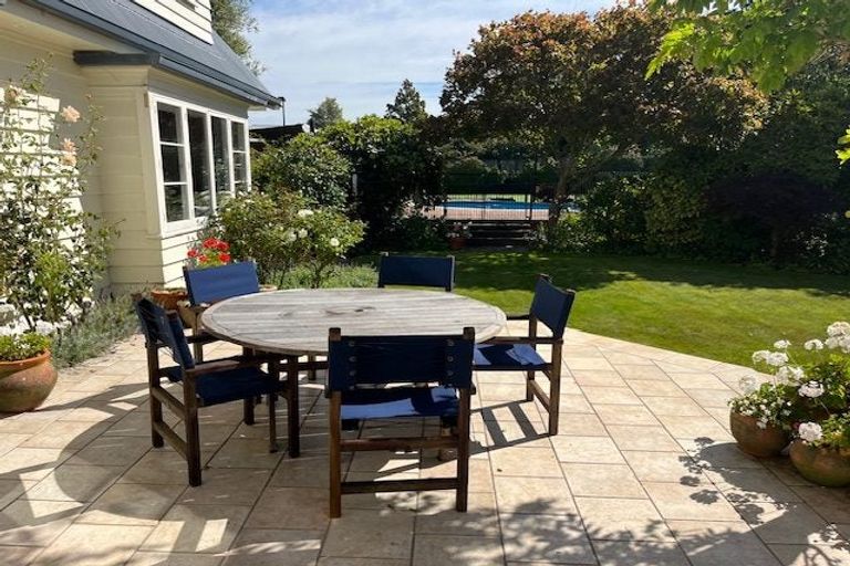 Photo of property in 119 Glandovey Road, Strowan, Christchurch, 8052