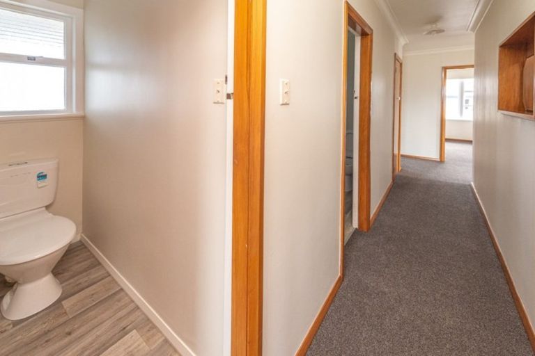 Photo of property in 6 Glenn Street, Castlecliff, Whanganui, 4501