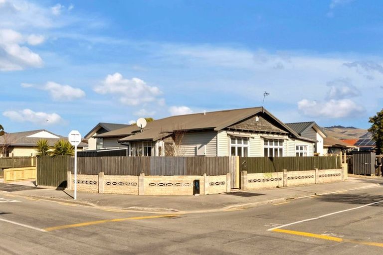 Photo of property in 12 Randolph Street, Woolston, Christchurch, 8062