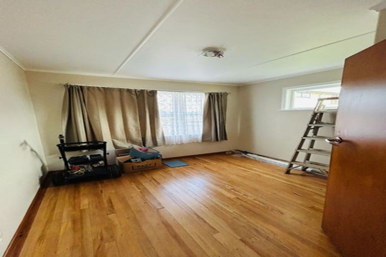 Photo of property in 80 Cargill Street, Papakura, 2110