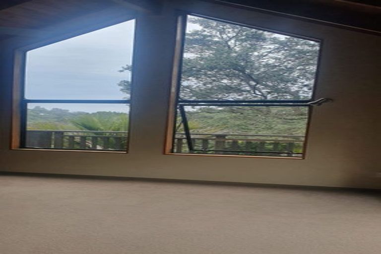 Photo of property in 171 Motutara Road, Muriwai, Waimauku, 0881