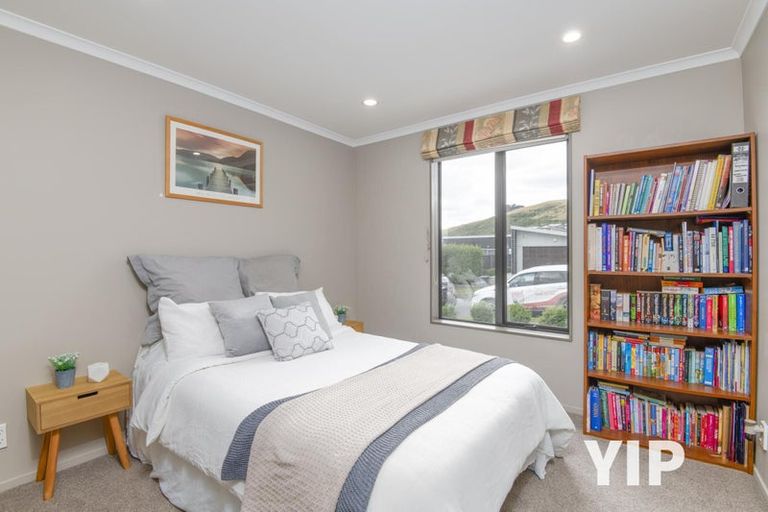 Photo of property in 30 Cedarwood Street, Woodridge, Wellington, 6037