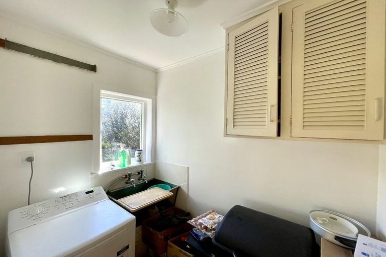 Photo of property in 93 Avondale Road, Avondale, Auckland, 1026
