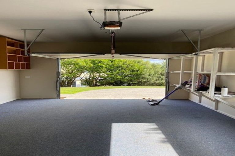 Photo of property in 4 Christa Court, Whitianga, 3510