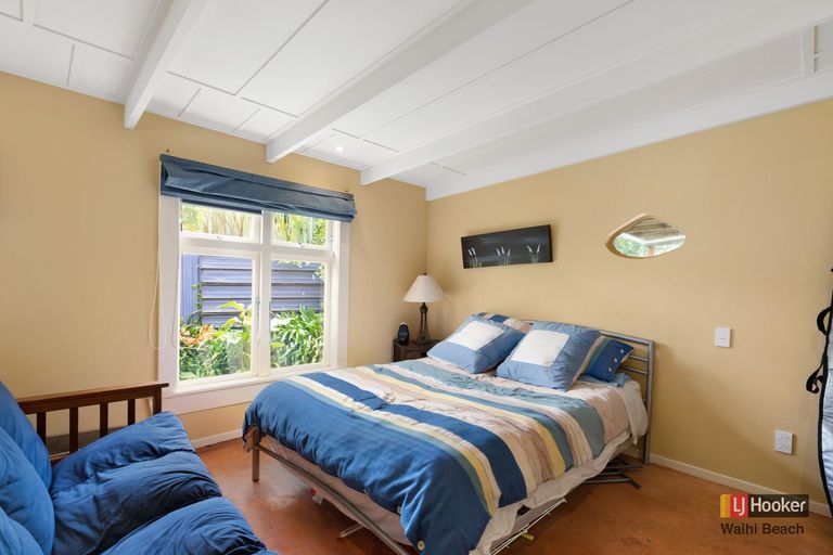 Photo of property in 2 Snell Crescent, Waihi Beach, 3611