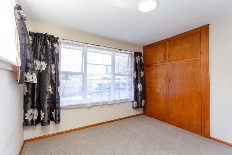 Photo of property in 10 Curletts Road, Sockburn, Christchurch, 8042
