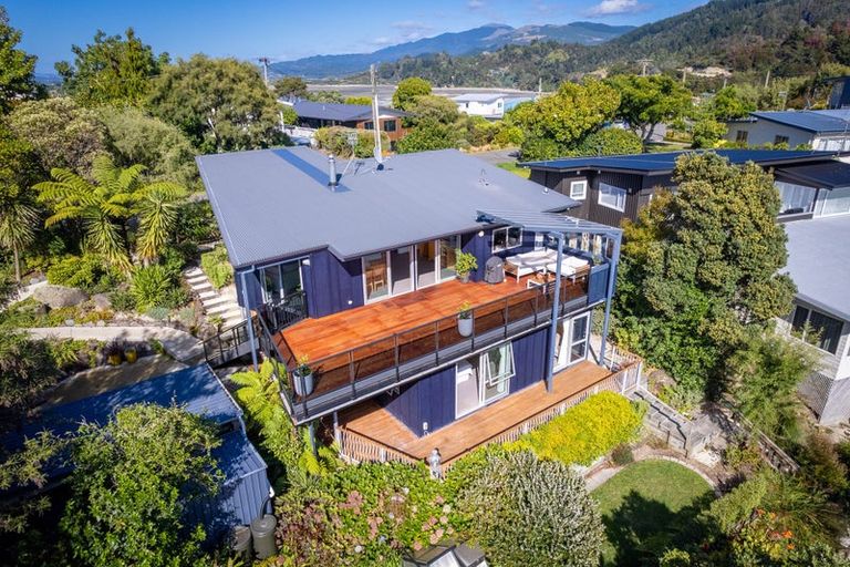Photo of property in 27 Anarewa Crescent, Kaiteriteri, Motueka, 7197