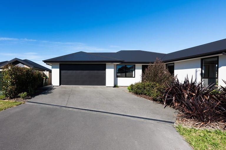 Photo of property in 27 Russell Lilley Drive, Rolleston, 7614