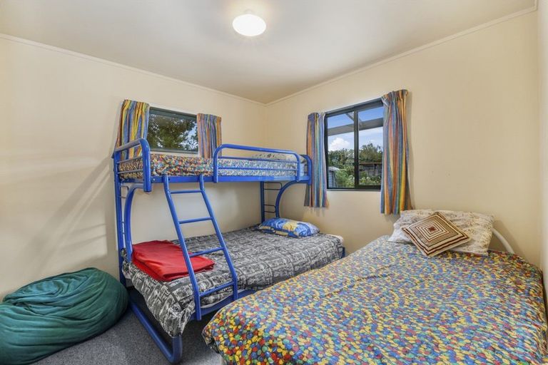 Photo of property in 13 Te Waaka Terrace, Kuratau, Turangi, 3381