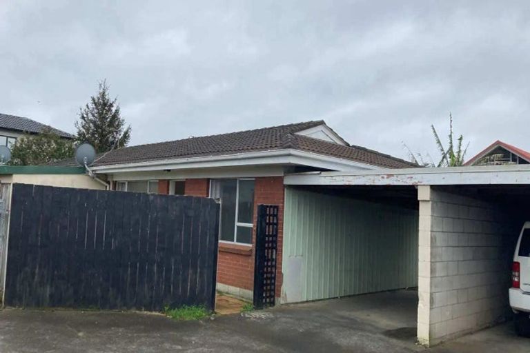 Photo of property in 2/8 Cape Road, Mangere, Auckland, 2022