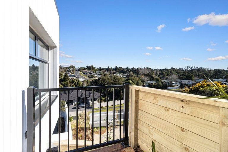 Photo of property in 228a Heta Road, Merrilands, New Plymouth, 4312