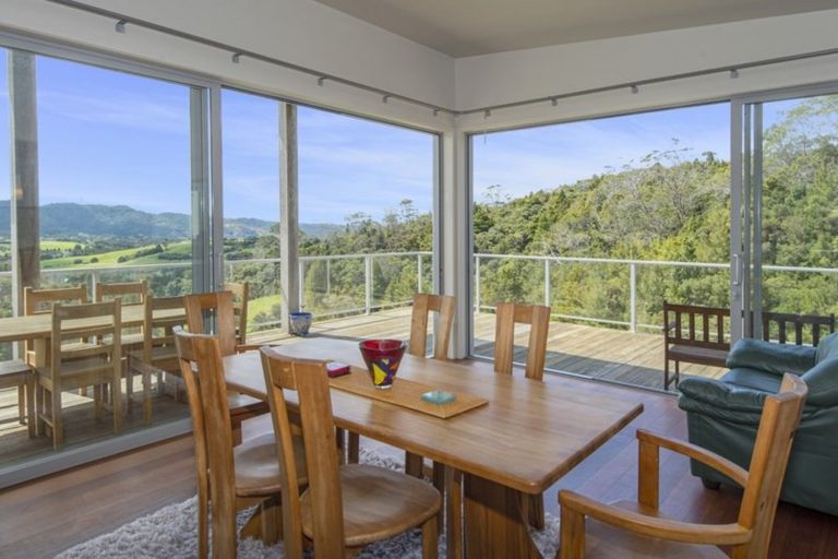 Photo of property in 35 Erskine Road, Maunu, Whangarei, 0110