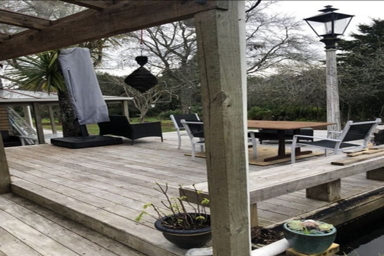 Photo of property in 5 Inchinnam Road, Flat Bush, Auckland, 2016