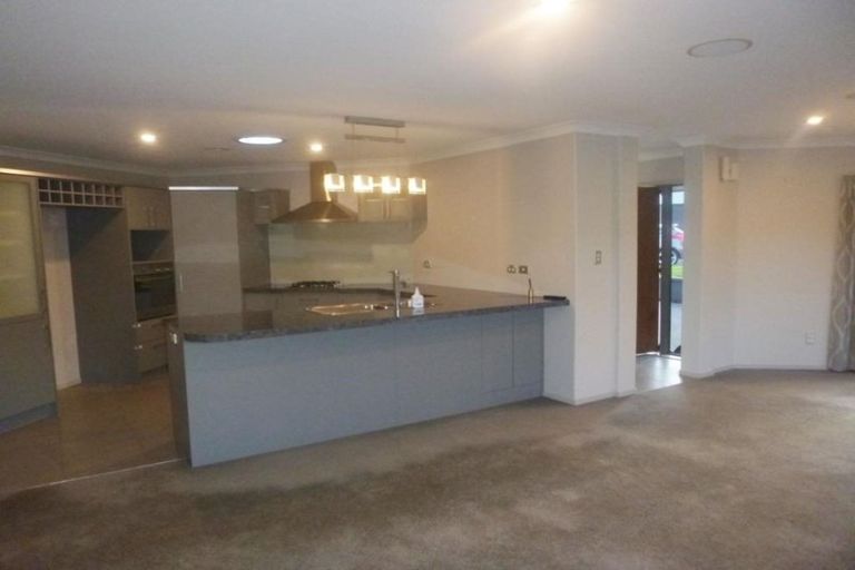 Photo of property in 119 Kirton Drive, Riverstone Terraces, Upper Hutt, 5018