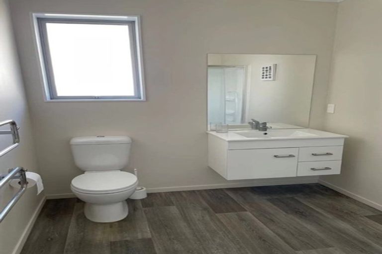 Photo of property in 9 Colin Laloli Place, Wigram, Christchurch, 8042