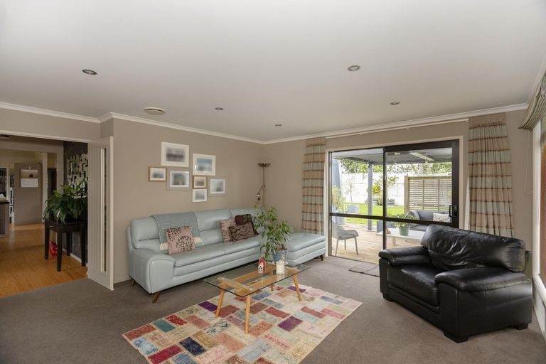 Photo of property in 94-98 Weston Road, Weston, Oamaru, 9401