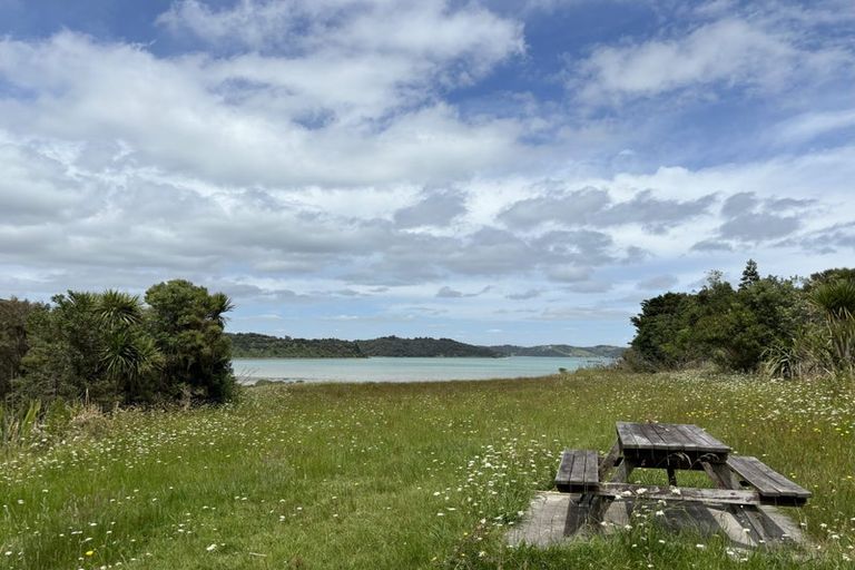Photo of property in 86a Ritchie Road, Parua Bay, Whangarei, 0174