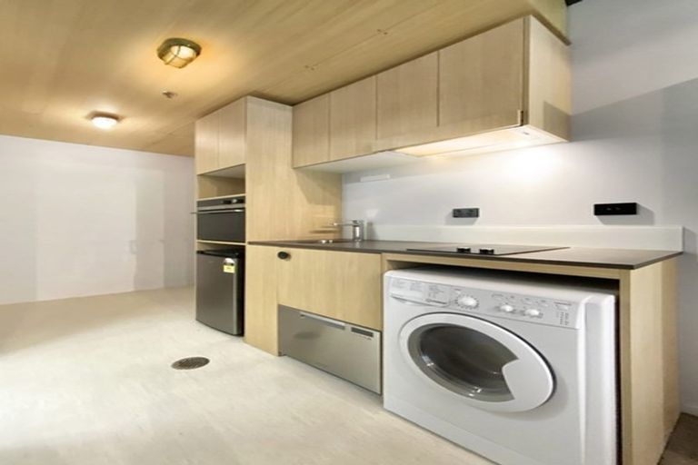 Photo of property in Vedado Apartments, 208/41 Hopper Street, Mount Cook, Wellington, 6011