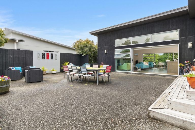 Photo of property in 71 Norm Freeman Drive, Te Puke, 3119