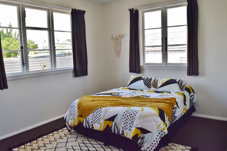 Photo of property in 7b Johnstone Street, Masterton, 5810