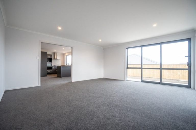 Photo of property in 13 Varsity Heights, Fitzherbert, Palmerston North, 4410