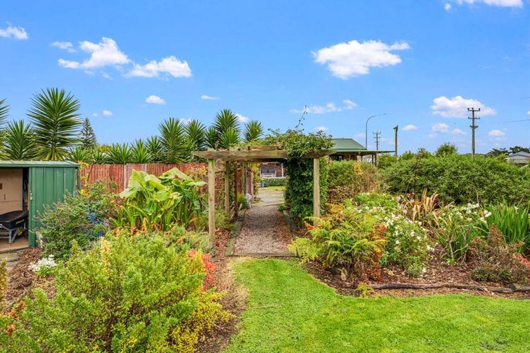 Photo of property in 64 Mosston Road, Castlecliff, Whanganui, 4501