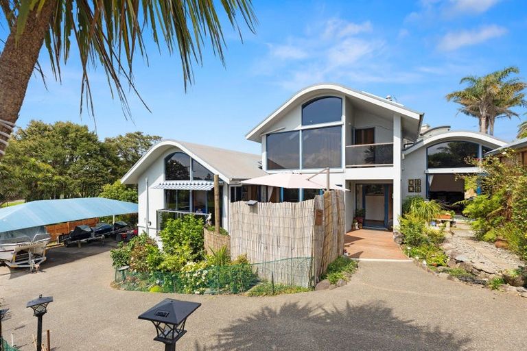 Photo of property in 28 Owen Place, Omokoroa, 3114