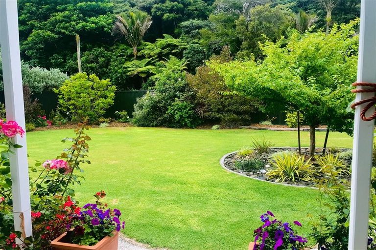 Photo of property in 281 Colville Road, Coromandel, 3584