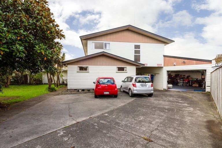 Photo of property in 7 Alma Place, Milson, Palmerston North, 4414