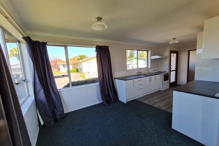 Photo of property in 19 Stacey Place, Woolston, Christchurch, 8062