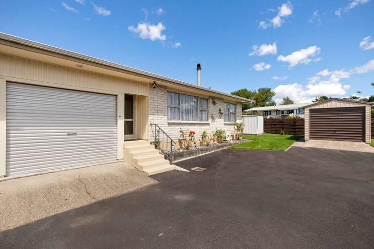 Photo of property in 4a Bata Place, Pomare, Rotorua, 3015