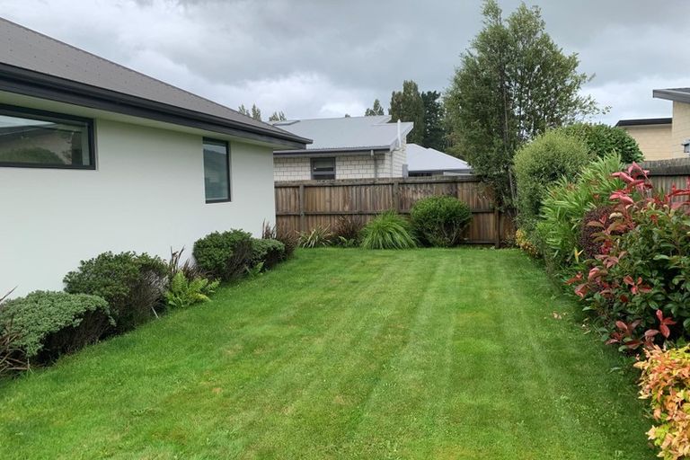 Photo of property in 5 Urihia Street, Marshland, Christchurch, 8083