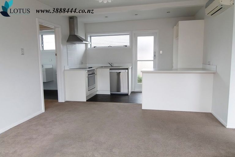Photo of property in 39 Prestons Road, Redwood, Christchurch, 8051