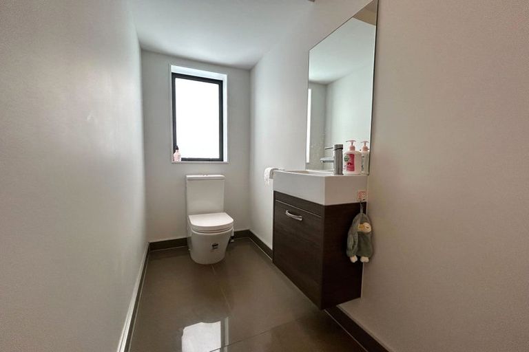 Photo of property in 10 Irongate Avenue, Ranui, Auckland, 0612