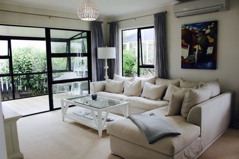 Photo of property in 8c Weiti Road, Orewa, 0931