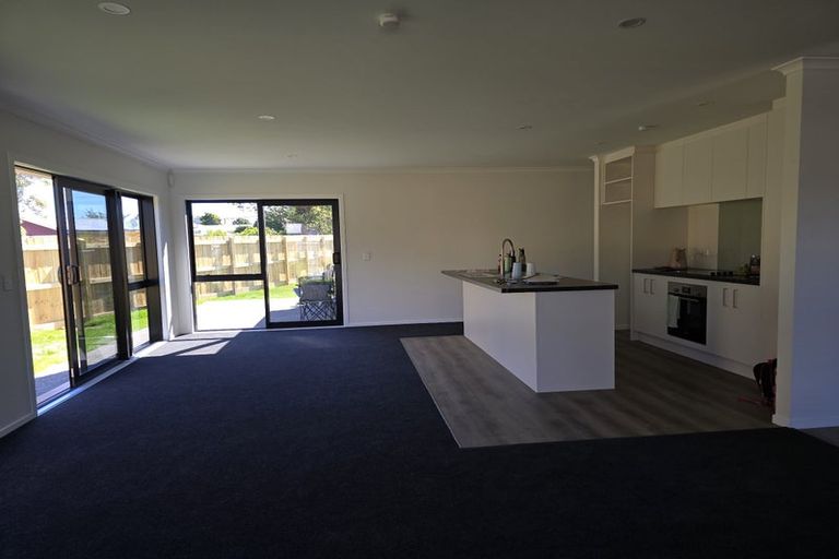 Photo of property in 19 Rotoiti Place, Paraparaumu, 5032