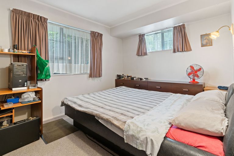 Photo of property in 32 Lowes Place, Solway, Masterton, 5810