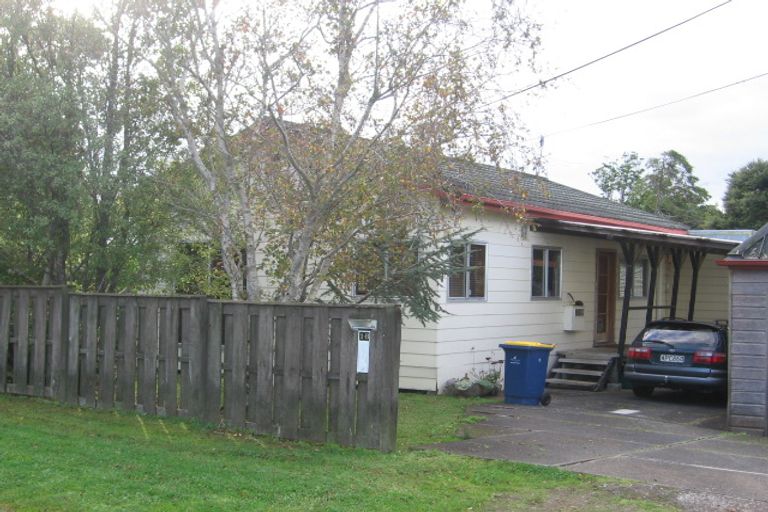 Photo of property in 16 Lookout Drive, Laingholm, Auckland, 0604