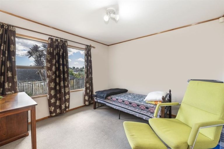 Photo of property in 33 Everglade Drive, Goodwood Heights, Auckland, 2105