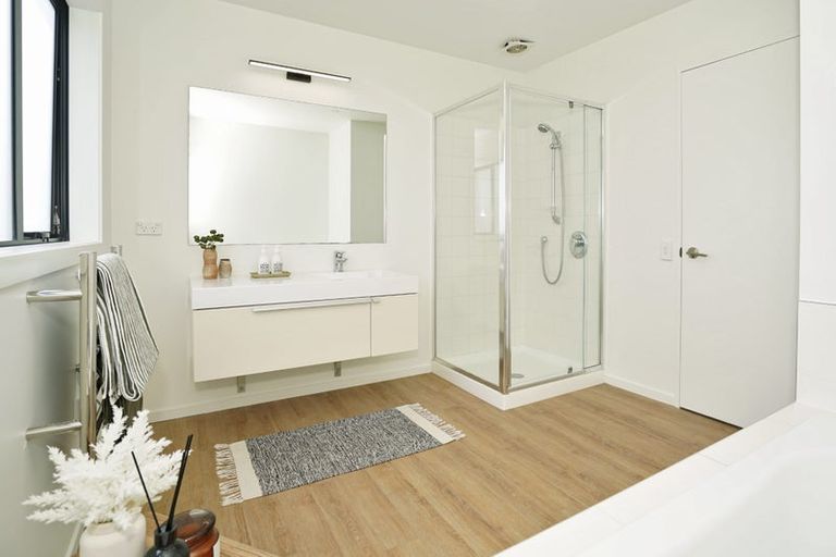 Photo of property in 94 Beerescourt Road, Beerescourt, Hamilton, 3200