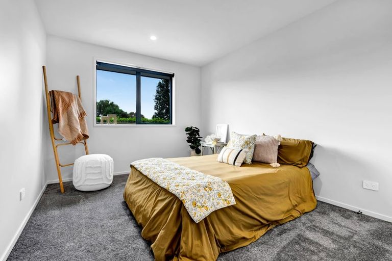 Photo of property in 9b James Drive, Bell Block, New Plymouth, 4312