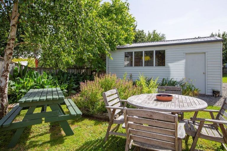 Photo of property in 5 Cologne Street, Martinborough, 5711
