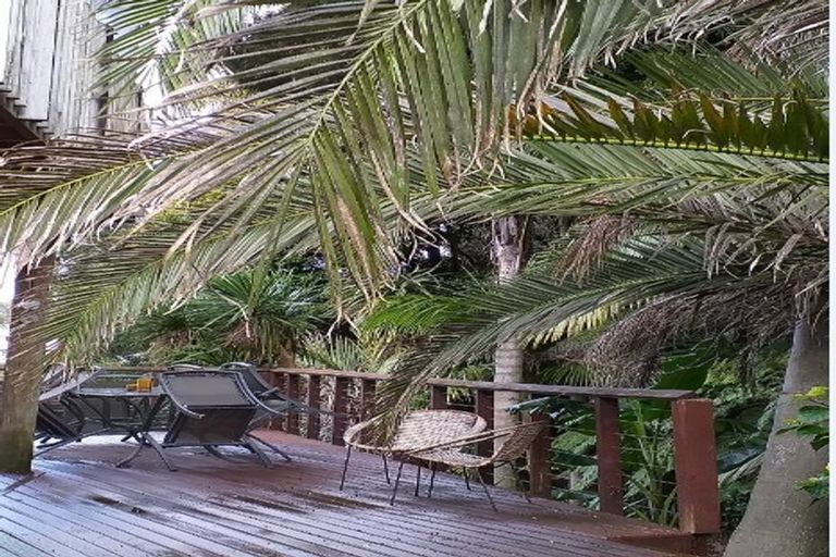 Photo of property in 11 Longview Rise, Massey, Auckland, 0614