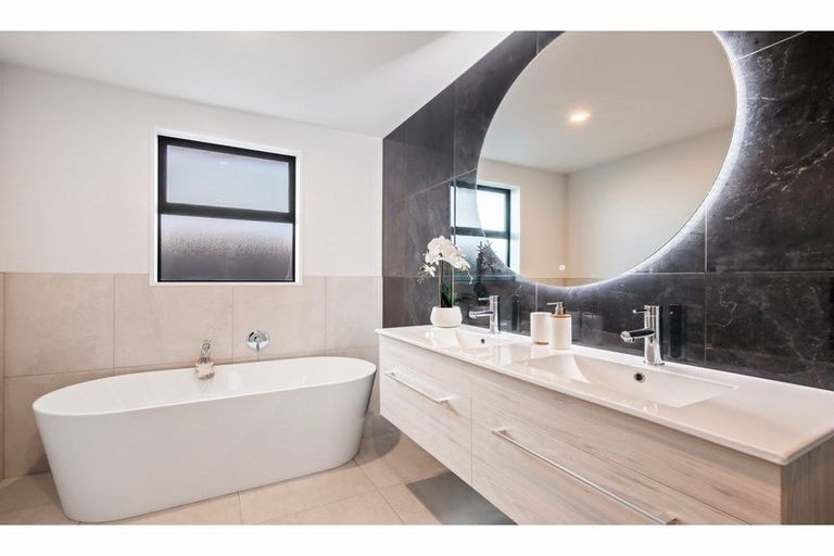 Photo of property in 33a Ashley Street, Rangiora, 7400