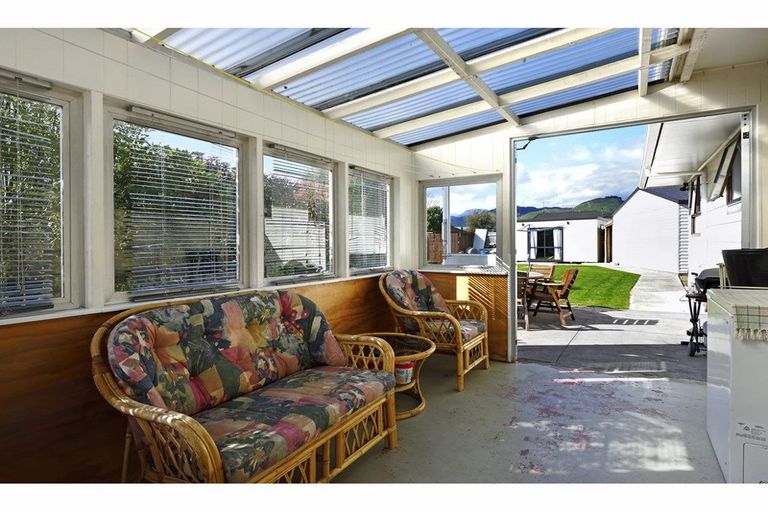 Photo of property in 9 Hollis Place, Brightwater, 7022