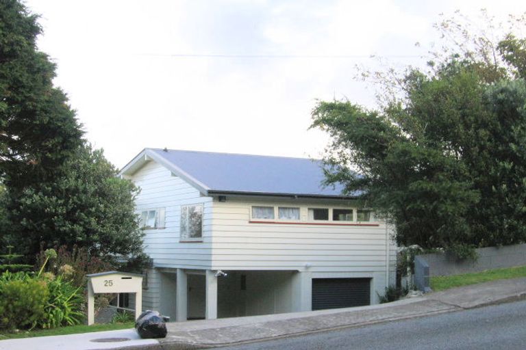 Photo of property in 25 Major Drive, Kelson, Lower Hutt, 5010