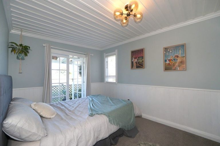 Photo of property in 7 Williamson Road, Clive, 4102