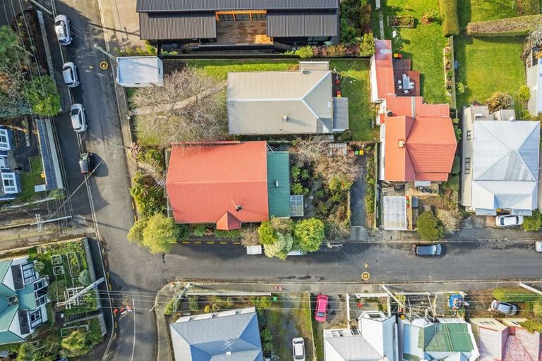 Photo of property in 21 Neidpath Road, The Glen, Dunedin, 9011